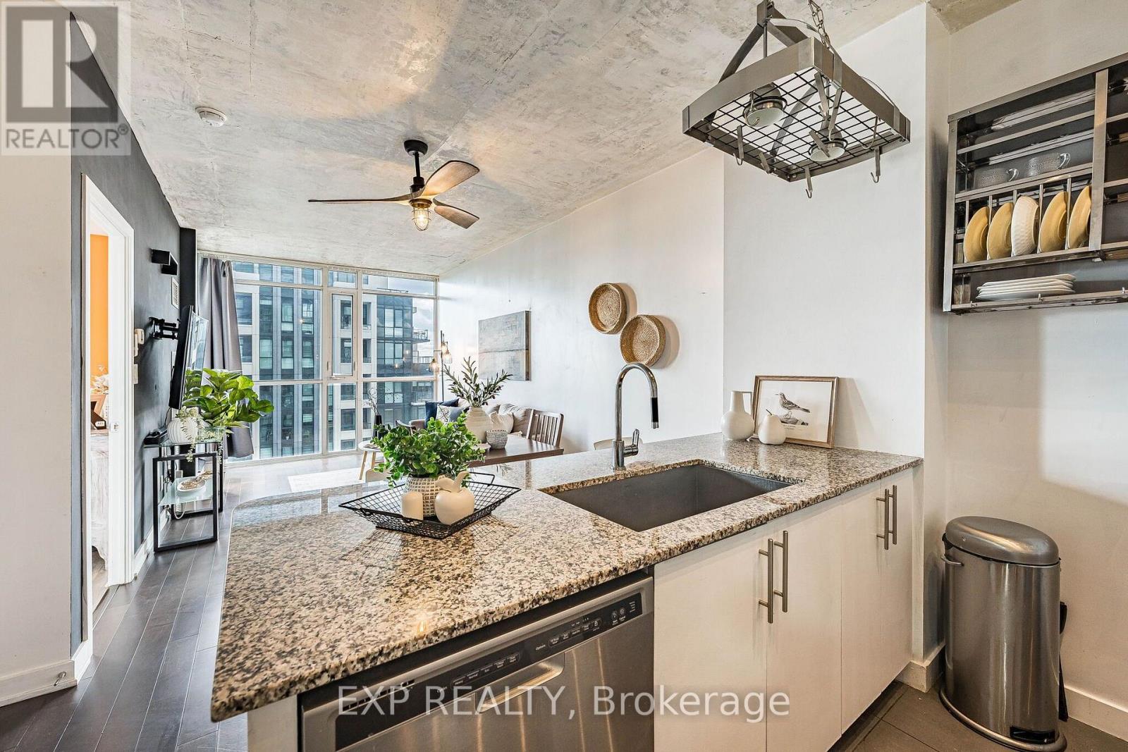 2305 - 4099 Brickstone Mews, Mississauga, Ontario  L5B 0G2 - Photo 12 - W13788686