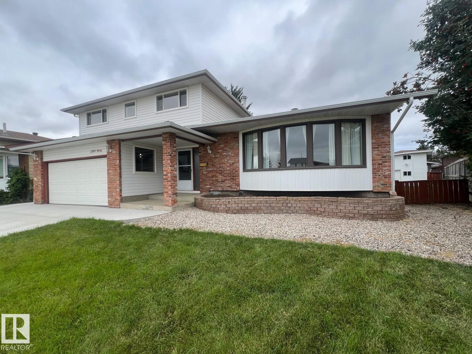 17919 94 AV NW, edmonton, Alberta