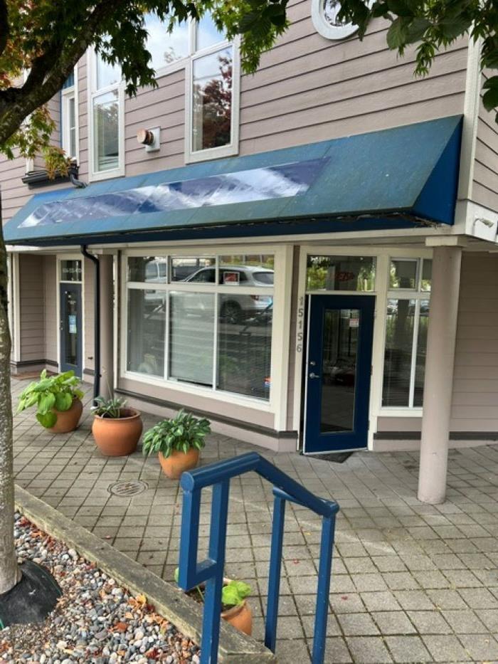 15156 Roper Avenue, Surrey, British Columbia  V4B 2E7 - Photo 2 - C8082063