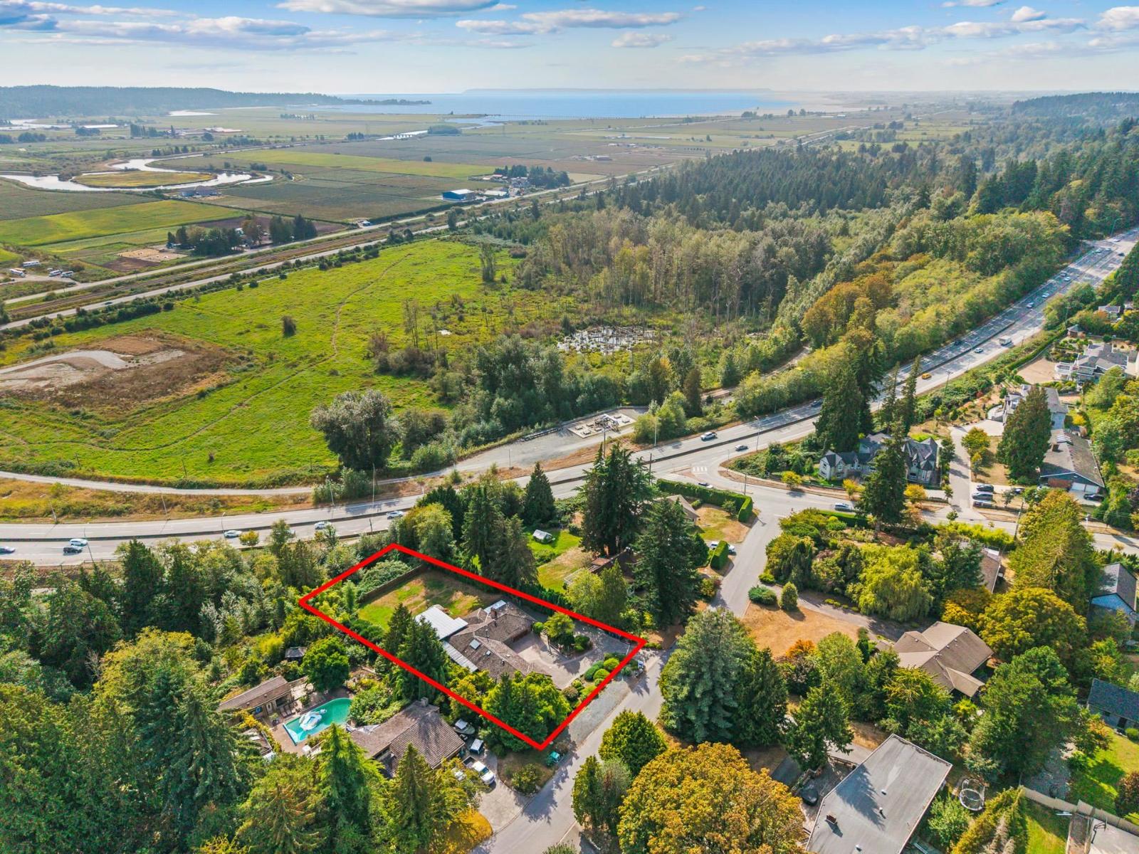 14534 Lombard Place, Surrey, British Columbia  V3X 1B5 - Photo 3 - R3165888