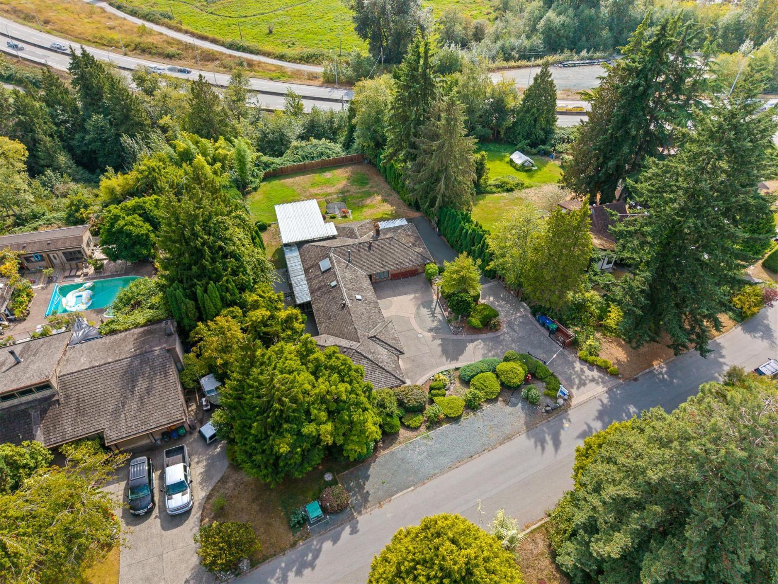 14534 LOMBARD PLACE, surrey, British Columbia