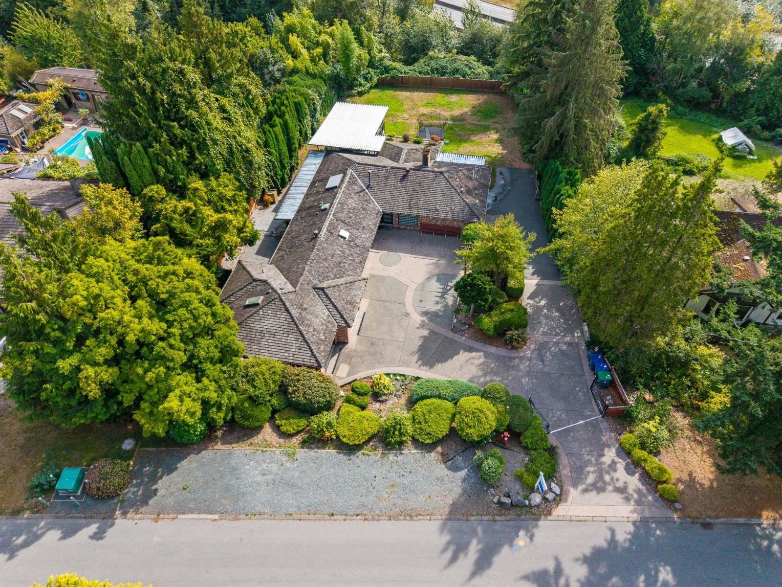 14534 Lombard Place, Surrey, British Columbia  V3X 1B5 - Photo 2 - R3165888