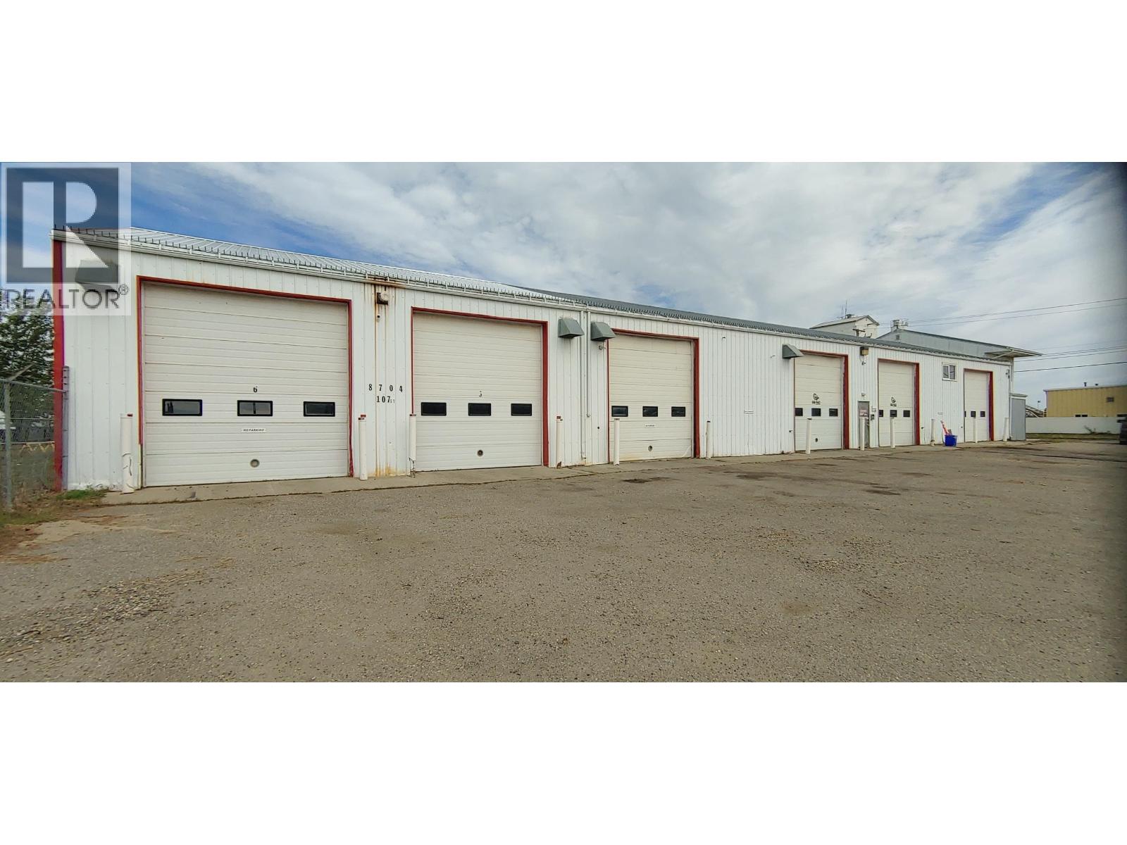 8704 107 Street, Fort St. John, British Columbia V1J 5R6 - Photo 3 - C8082068