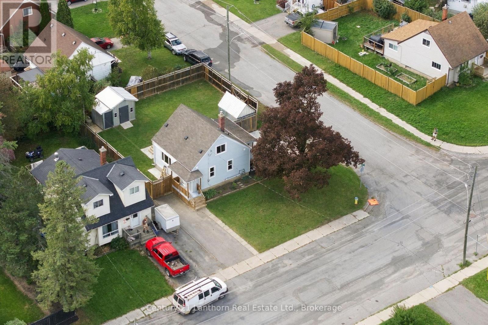 106 HUMEWOOD DRIVE, Belleville, Ontario