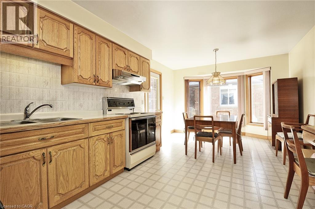 602 Champlain Boulevard N, Cambridge, Ontario  N1R 7Z4 - Photo 10 - 40862014
