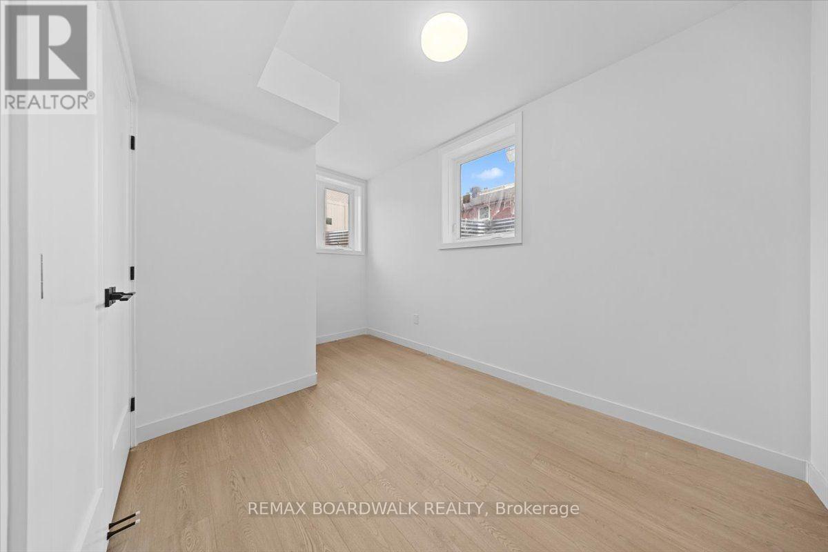 Unit 1 - 315 Savard Avenue, Ottawa, Ontario  K1L 7S1 - Photo 18 - X13788720