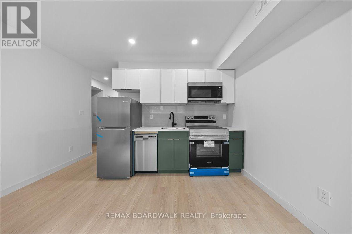 Unit 1 - 315 Savard Avenue, Ottawa, Ontario  K1L 7S1 - Photo 7 - X13788720