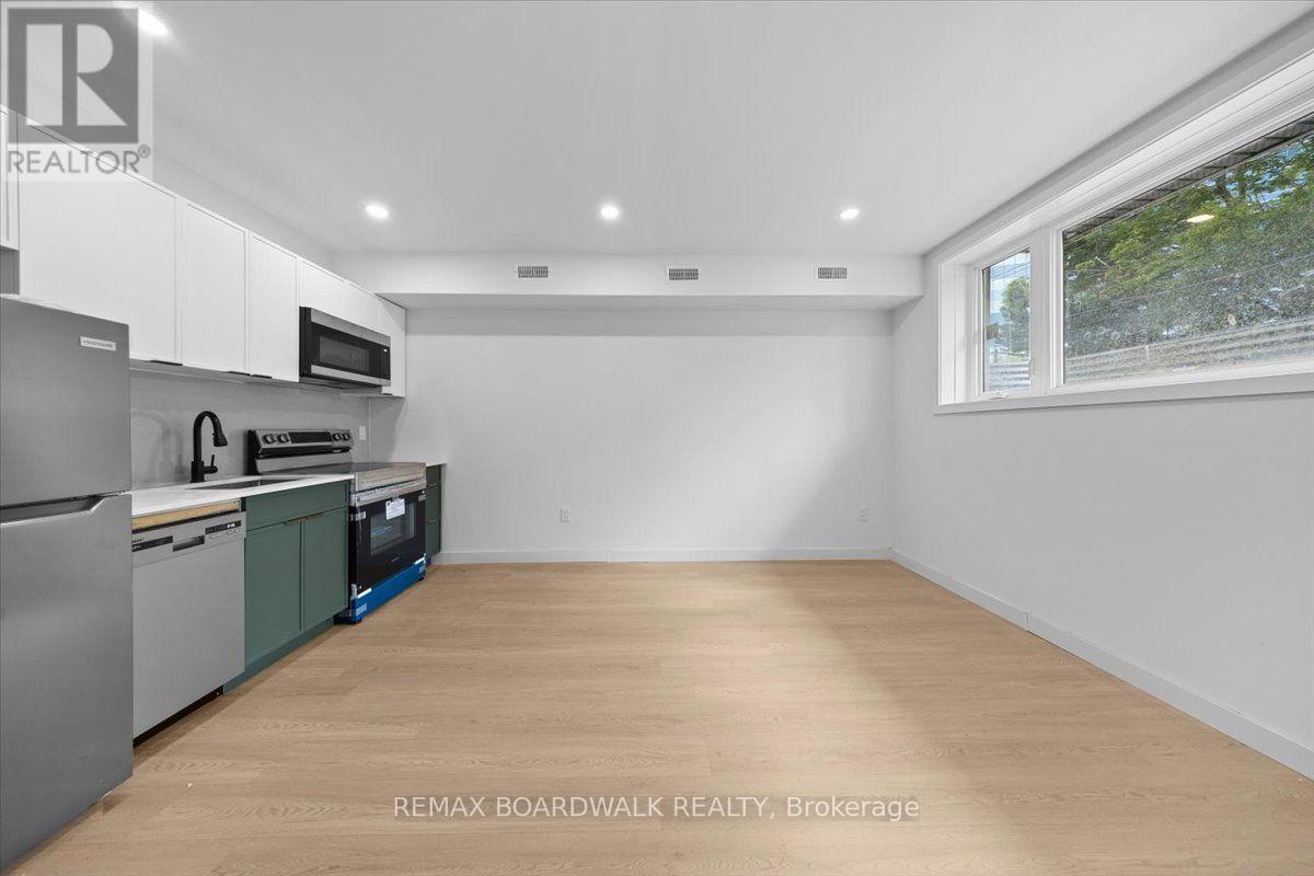 Unit 1 - 315 Savard Avenue, Ottawa, Ontario  K1L 7S1 - Photo 8 - X13788720