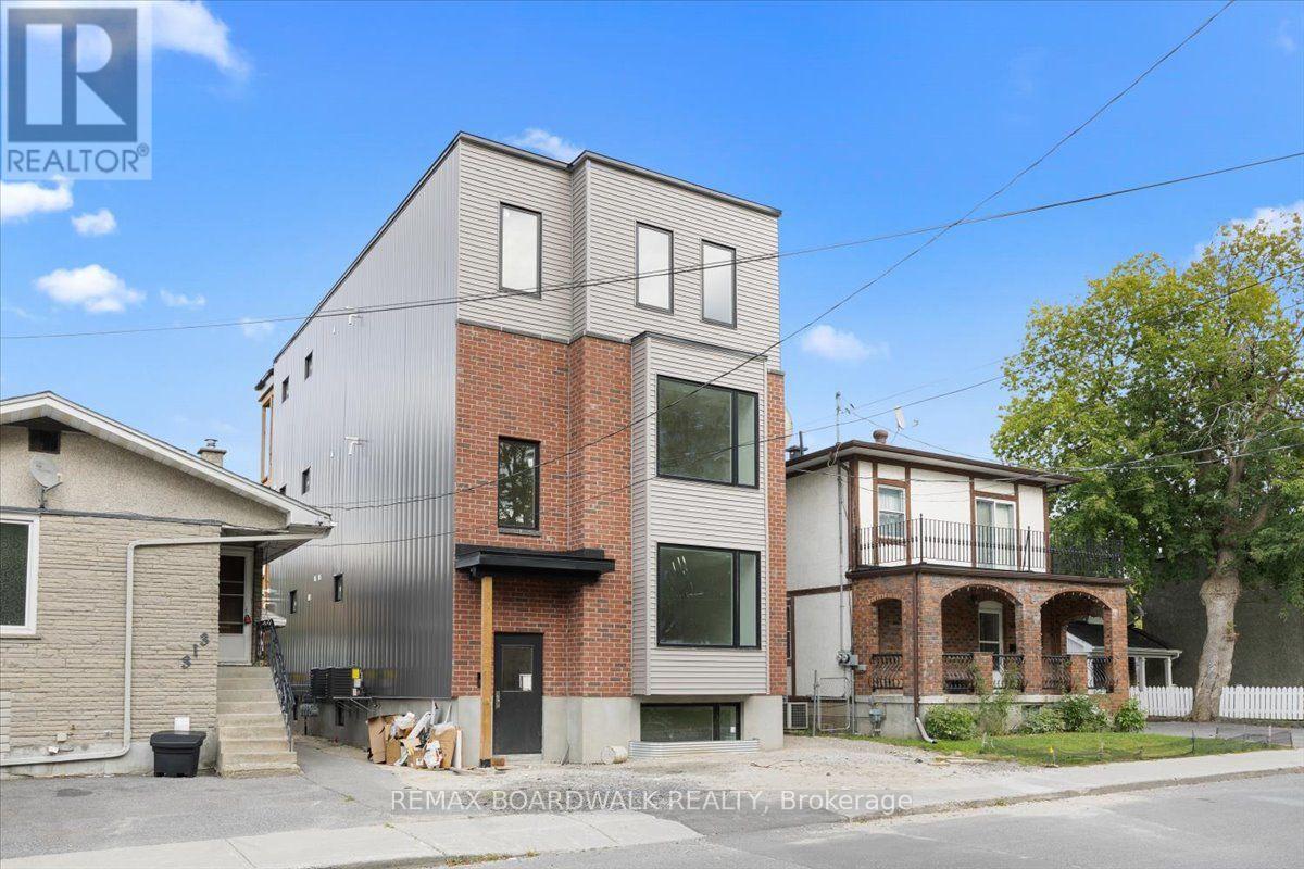 Unit 3 - 315 Savard Avenue, Ottawa, Ontario  K1L 7S1 - Photo 2 - X13788722