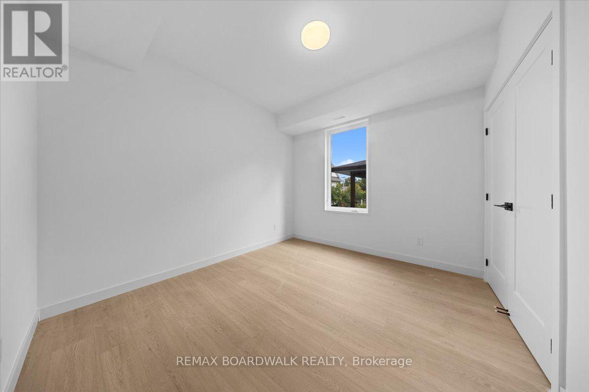 Unit 3 - 315 Savard Avenue, Ottawa, Ontario  K1L 7S1 - Photo 22 - X13788722