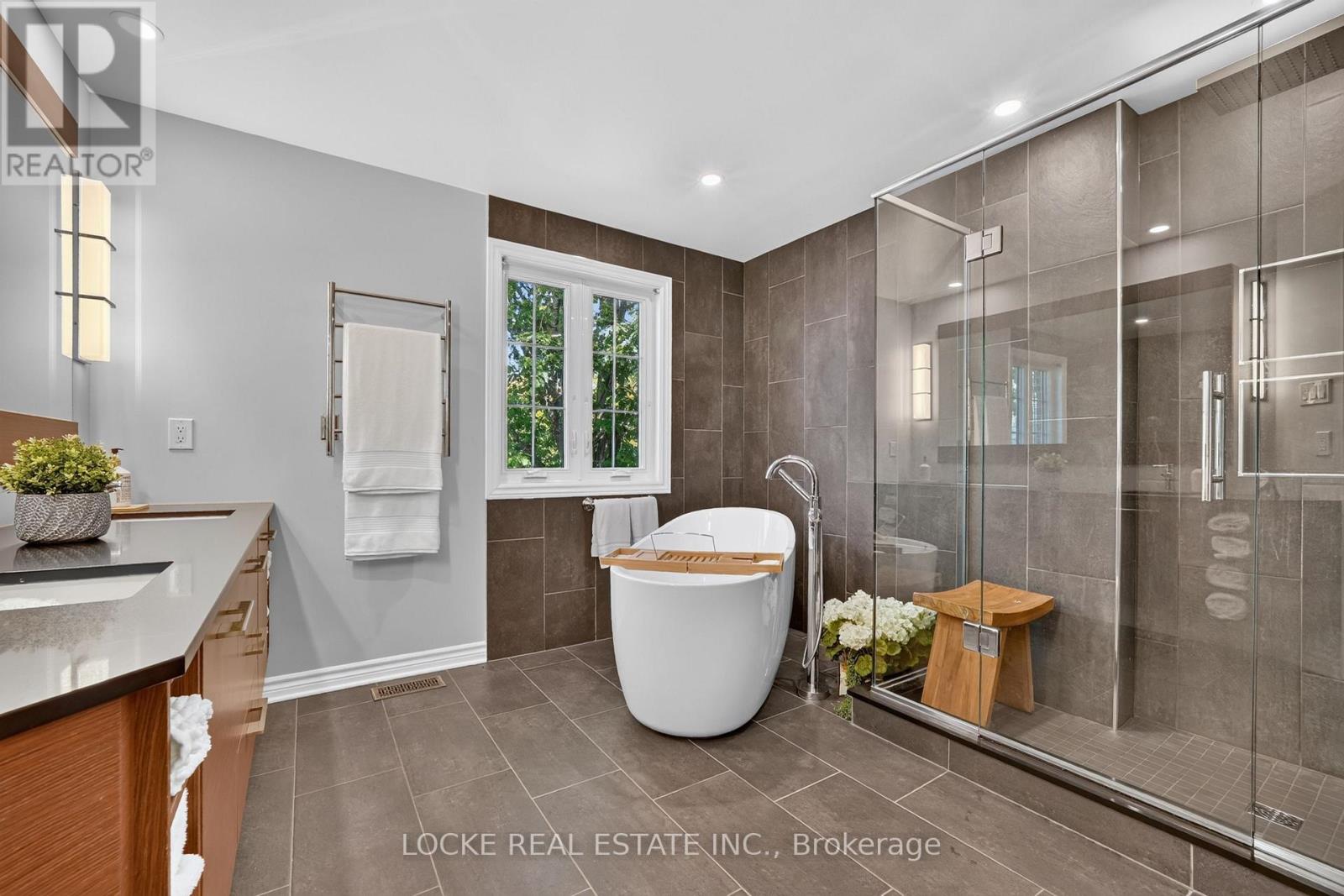 1672 Des Ravins Place, Ottawa, Ontario  K1C 6H7 - Photo 28 - X13788744