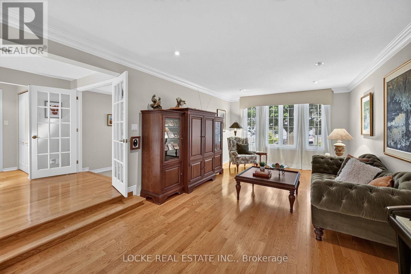 1672 Des Ravins Place, Ottawa, Ontario  K1C 6H7 - Photo 5 - X13788744