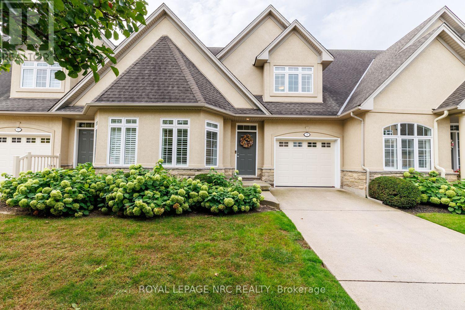 9 - 8142 COSTABILE DRIVE, Niagara Falls, Ontario