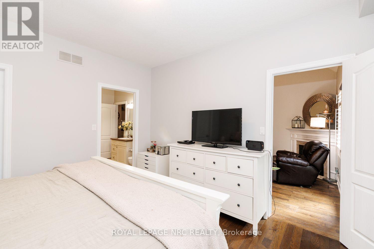 9 - 8142 Costabile Drive, Niagara Falls (Ascot), Ontario  L2H 3M3 - Photo 17 - X13788714