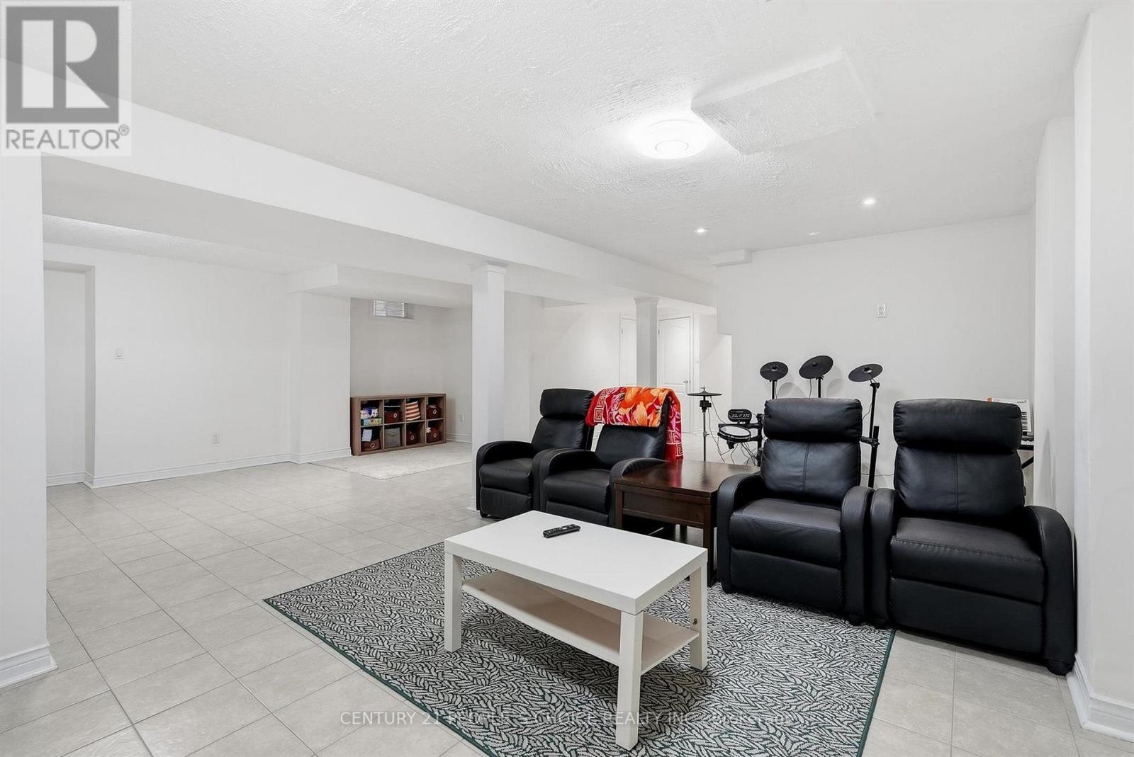 17 Chatterson Street, Whitby, Ontario  L1R 0B1 - Photo 37 - E13788698