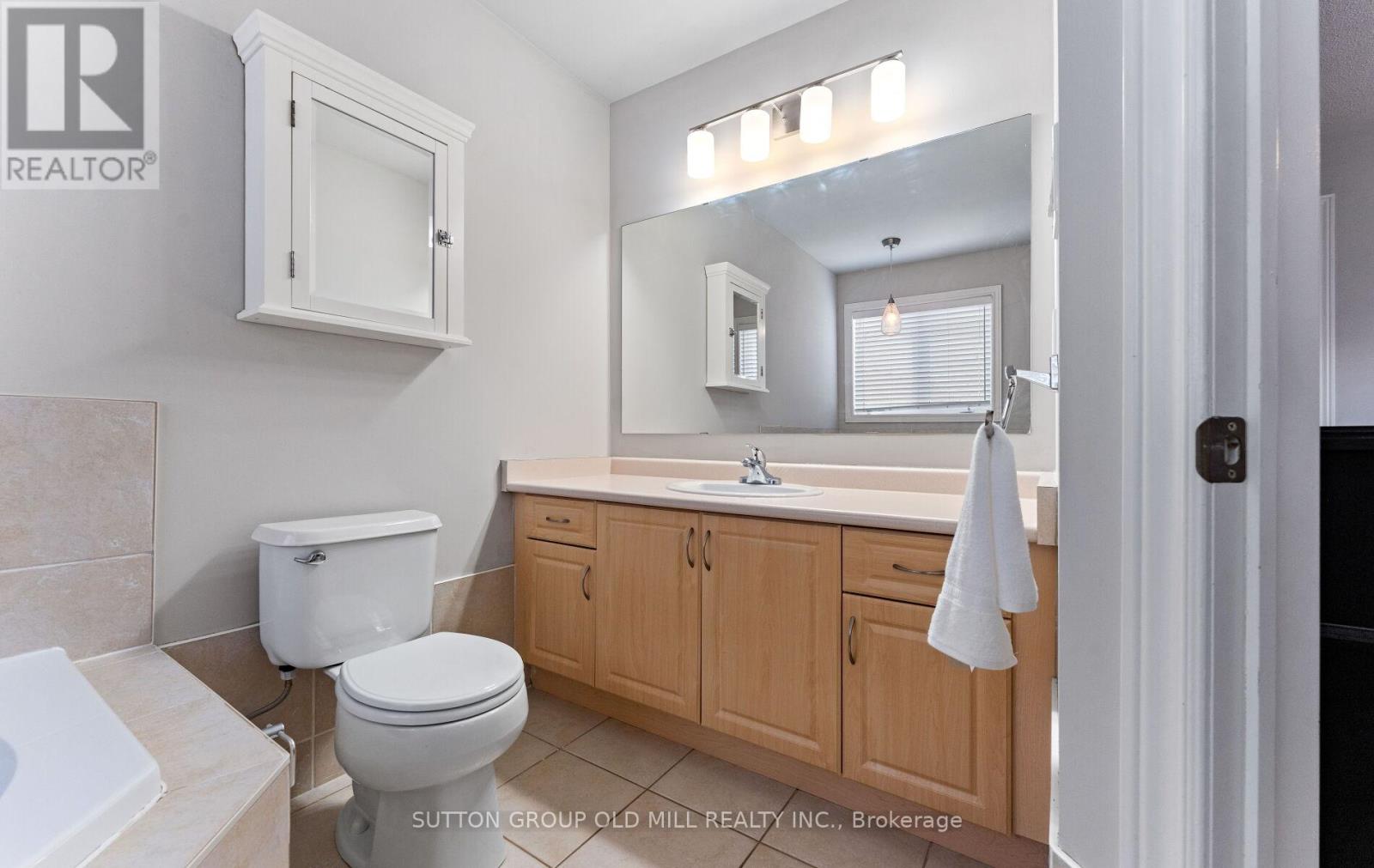 201 Vellore Park Avenue, Vaughan, Ontario  L4H 0C3 - Photo 19 - N13788740