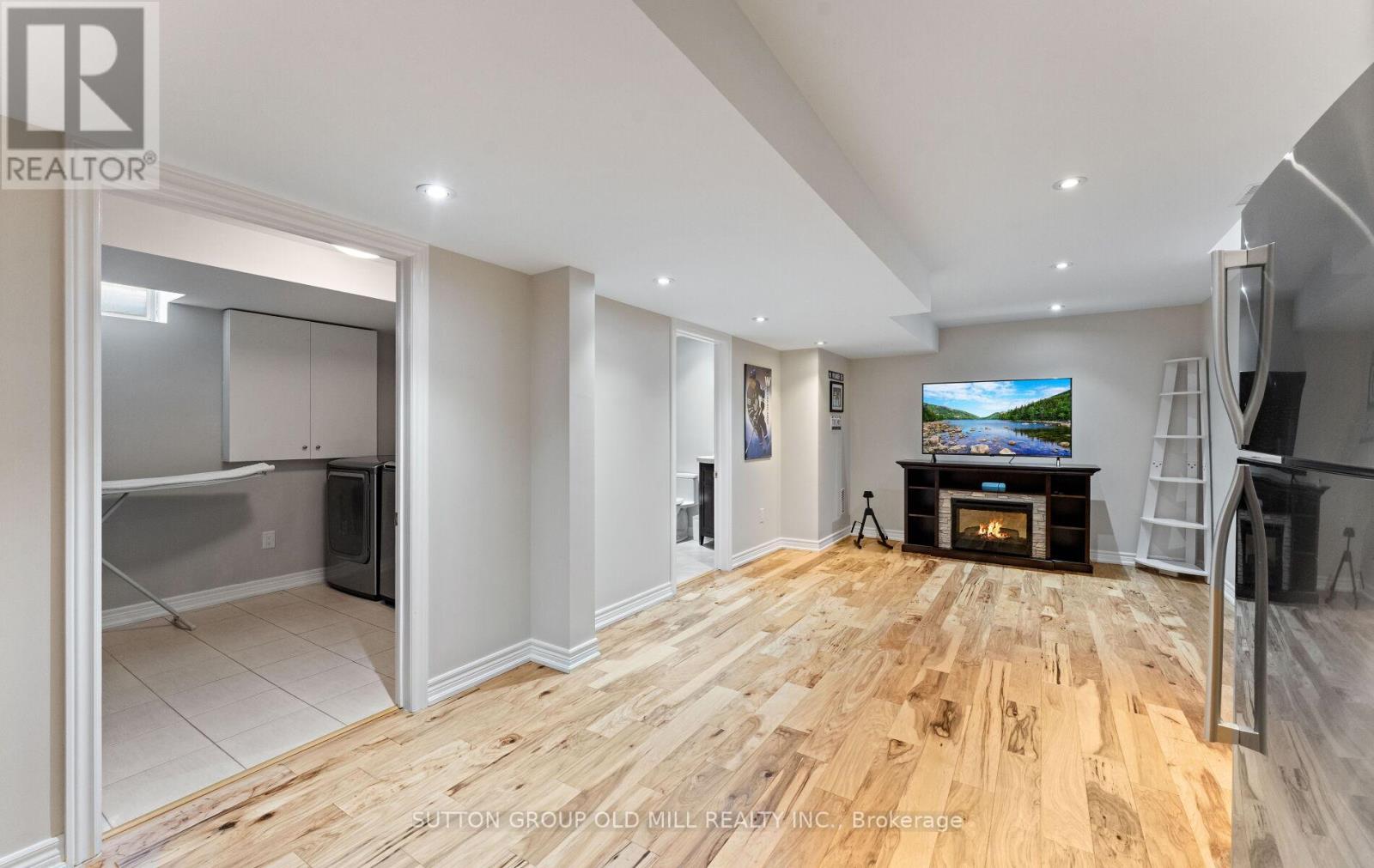 201 Vellore Park Avenue, Vaughan, Ontario  L4H 0C3 - Photo 35 - N13788740