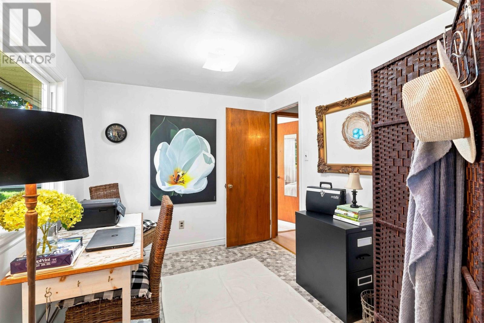 DEN/OFFICE