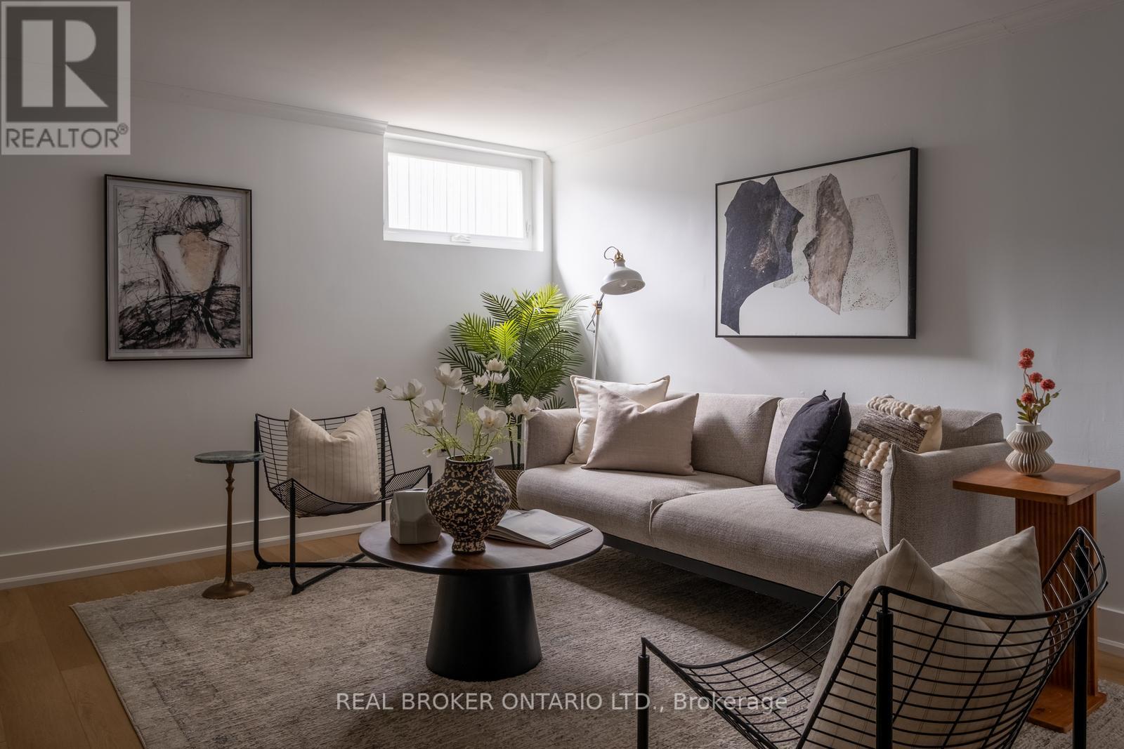 276 Gowan Avenue, Toronto, Ontario  M4J 2K6 - Photo 38 - E13788460
