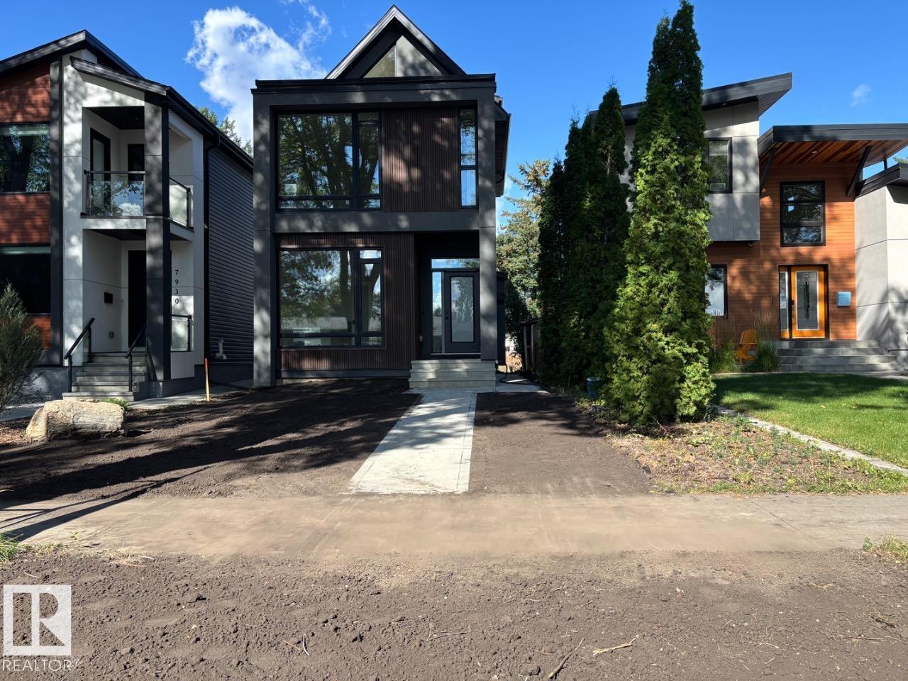 7928 97 AV NW NW, edmonton, Alberta