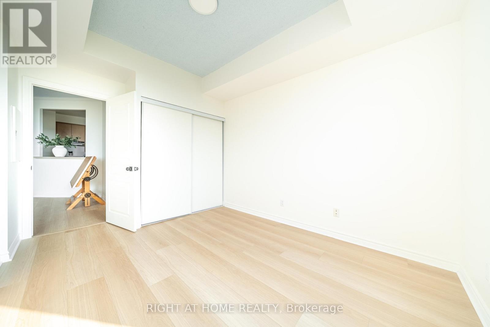 1707 - 1 Belvedere Court, Brampton, Ontario  L6V 4M6 - Photo 26 - W13788708