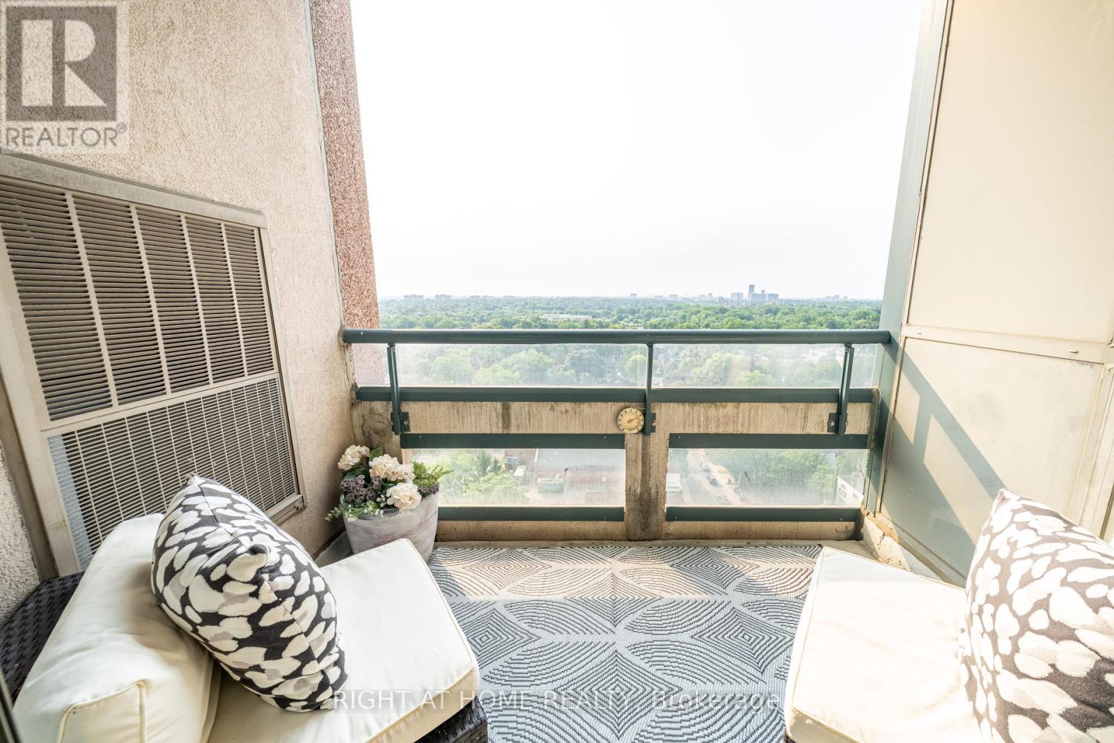 1707 - 1 Belvedere Court, Brampton, Ontario  L6V 4M6 - Photo 30 - W13788708