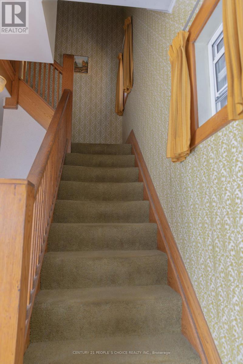 312 Runnymede Road, Toronto, Ontario  M6S 2Y6 - Photo 21 - W13788742