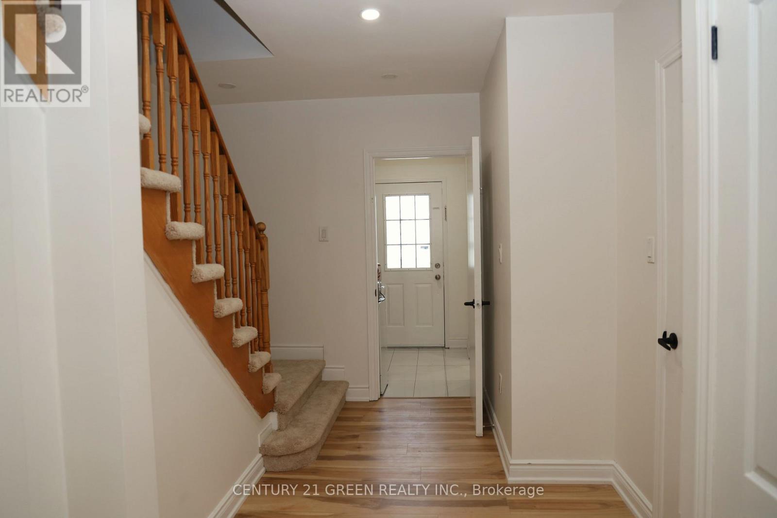 6038 Silken Laumann Way, Mississauga, Ontario  L5V 3A3 - Photo 10 - W13788766