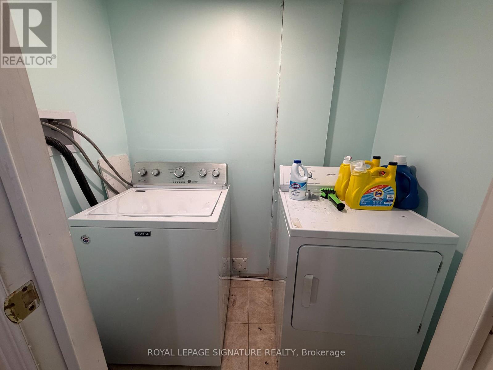 Bsmt - 124 Herdwick Street, Brampton (Gore Industrial North), Ontario  L6S 0A7 - Photo 12 - W13788786