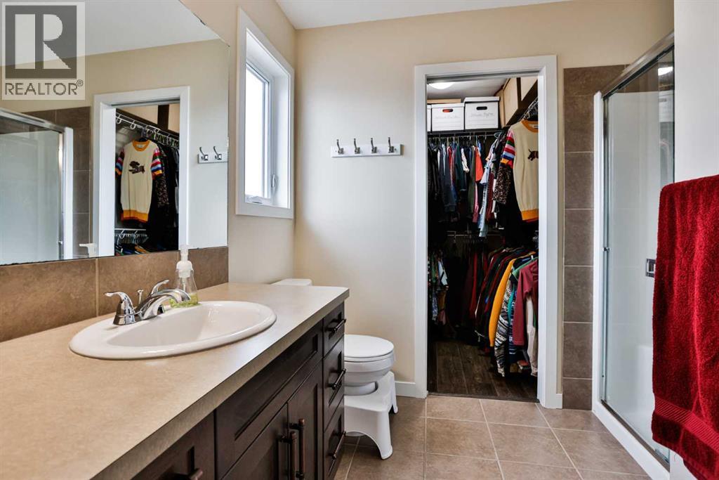 687 Keystone Chase W, Lethbridge, Alberta  T1J 5G2 - Photo 10 - A2343562