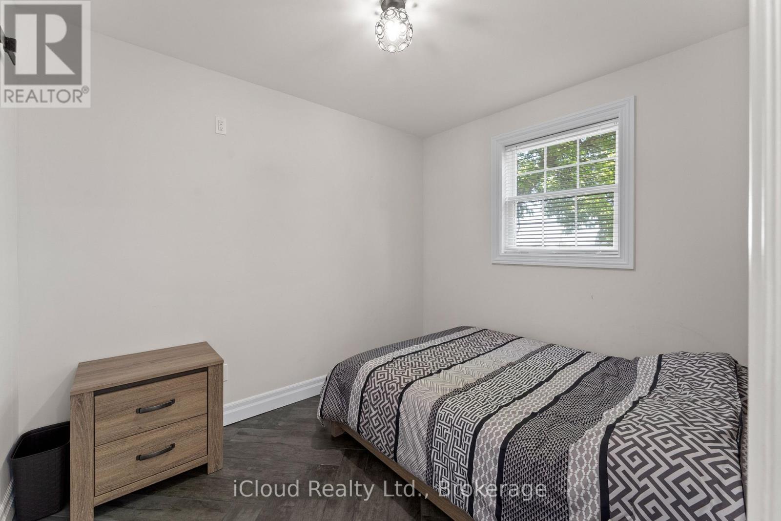 18172 Erie Shore Drive, Chatham-Kent (Blenheim), Ontario  N0P 1A0 - Photo 12 - X13788728