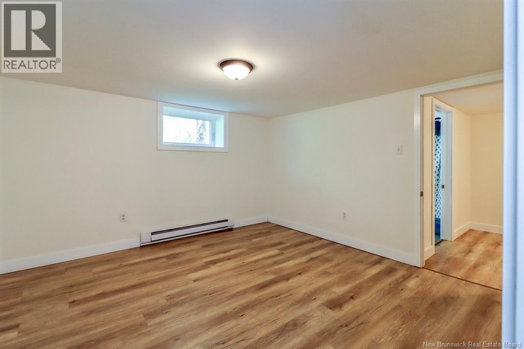 745 Main Street, Hampton, New Brunswick  E5N 6E2 - Photo 34 - NB147685