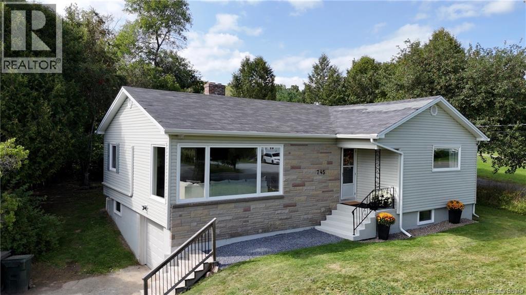 745 Main Street, Hampton, New Brunswick  E5N 6E2 - Photo 40 - NB147685