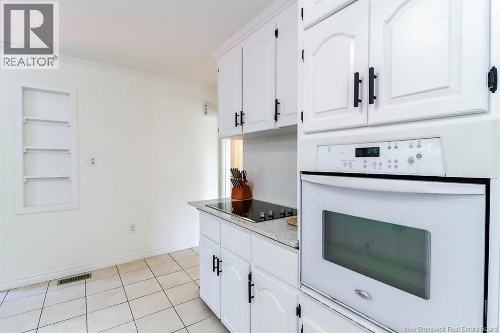 745 Main Street, Hampton, New Brunswick  E5N 6E2 - Photo 21 - NB147685