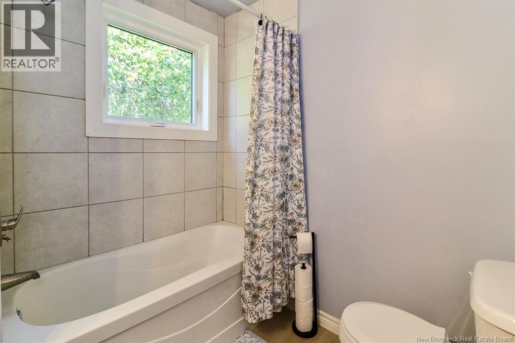 745 Main Street, Hampton, New Brunswick  E5N 6E2 - Photo 30 - NB147685