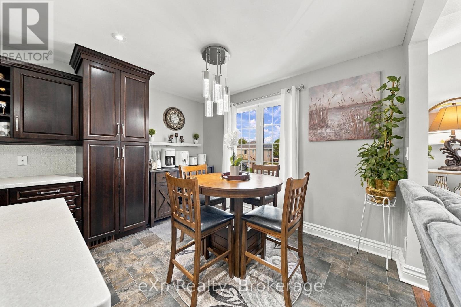 10 Christopher Court, Belleville, Ontario  K8N 5Z3 - Photo 10 - X13788814