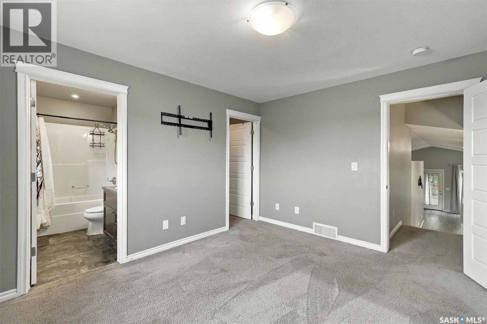 502 Lehrer Crescent, Saskatoon, Saskatchewan  S7R 0L3 - Photo 16 - SK048539
