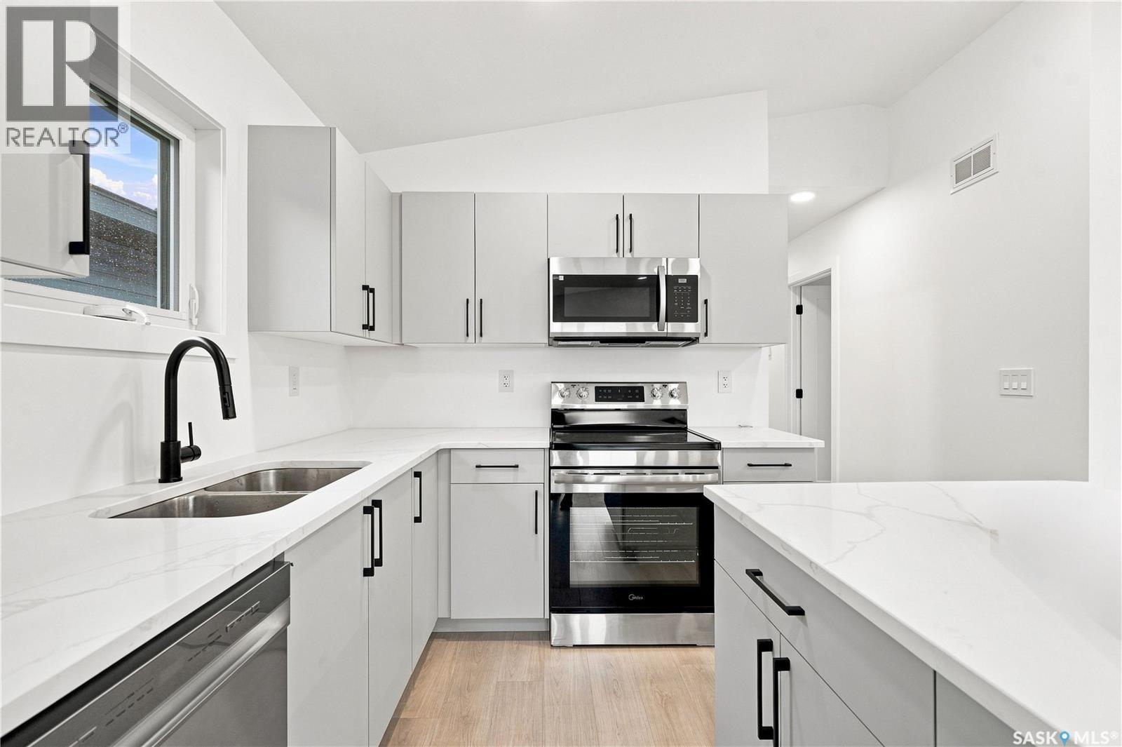 455 Stehwien Street, Saskatoon, Saskatchewan  S7W 1P5 - Photo 13 - SK048484