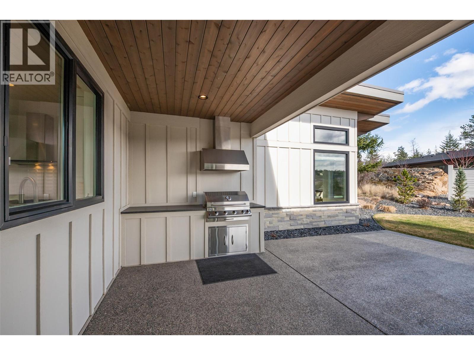683 Havencrest Court, Vernon, British Columbia  V1H 2L9 - Photo 15 - 10389185