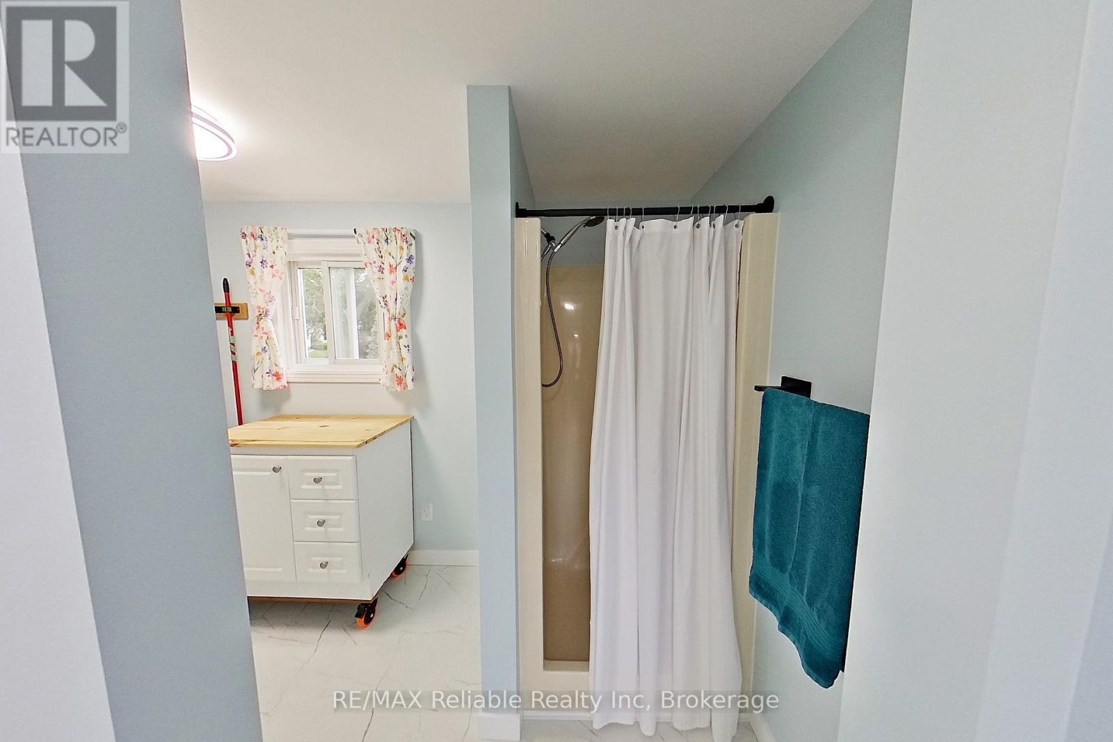 413 Shannon Boulevard, South Huron (Stephen), Ontario  N0M 1T0 - Photo 29 - X13788790