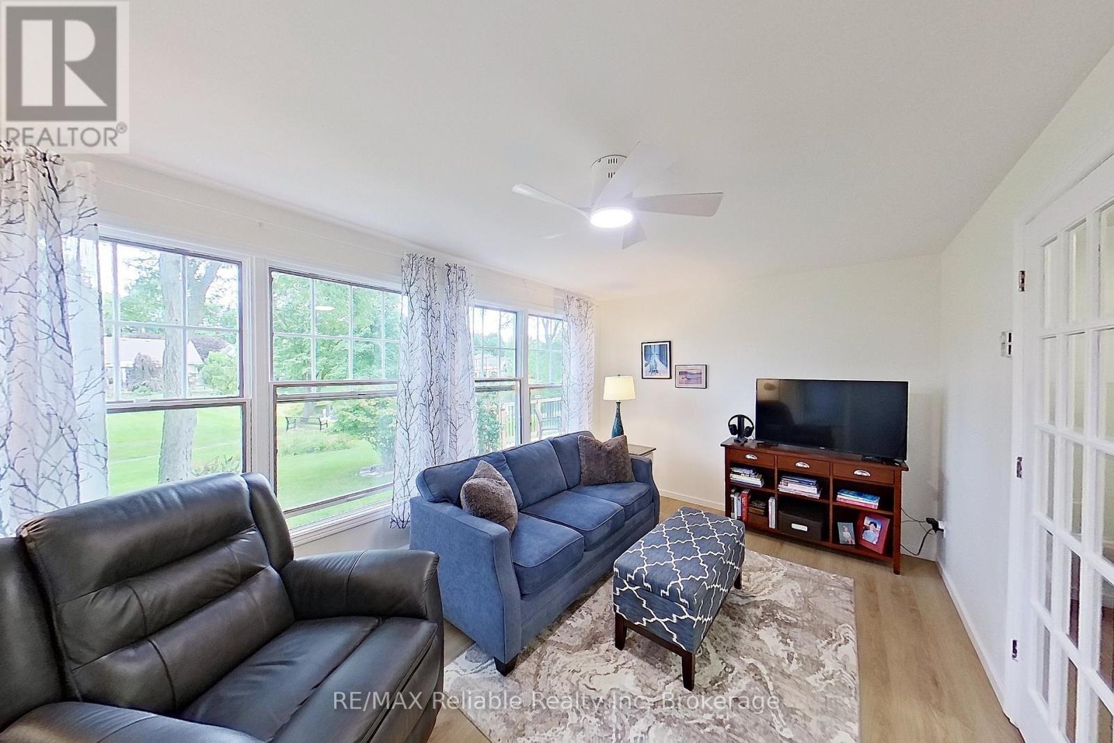 413 Shannon Boulevard, South Huron (Stephen), Ontario  N0M 1T0 - Photo 38 - X13788790