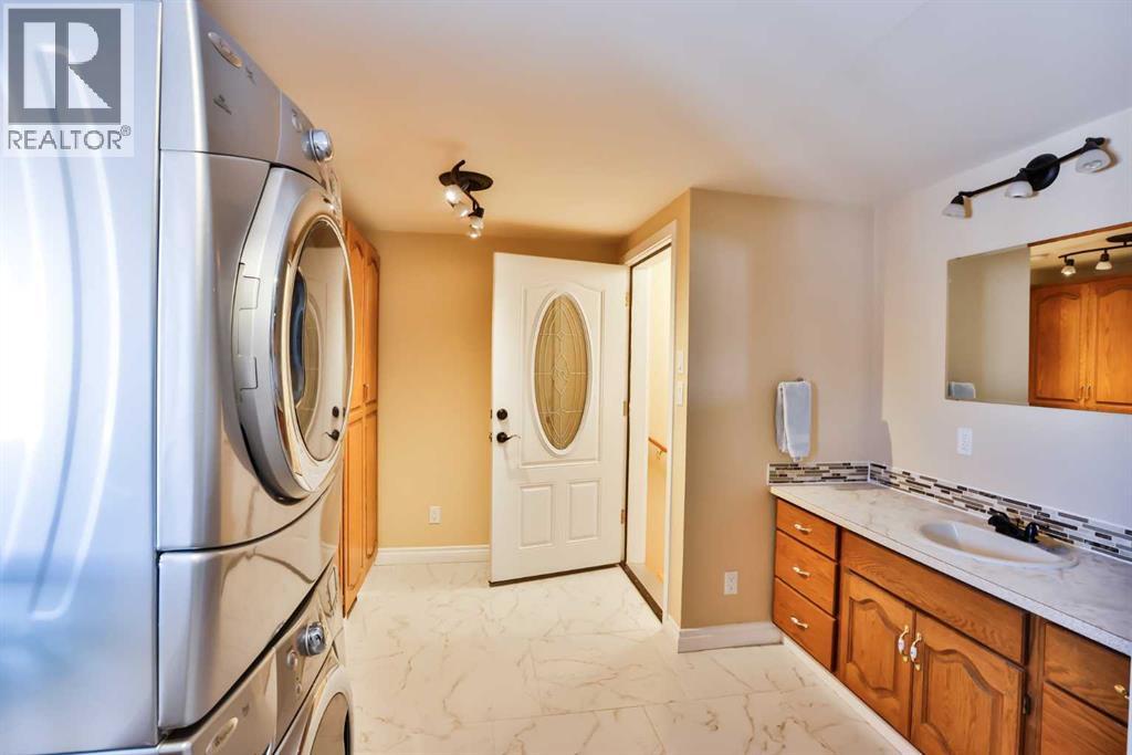 328 Railway Avenue, Travers, Alberta  T0L 1G0 - Photo 40 - A2143158