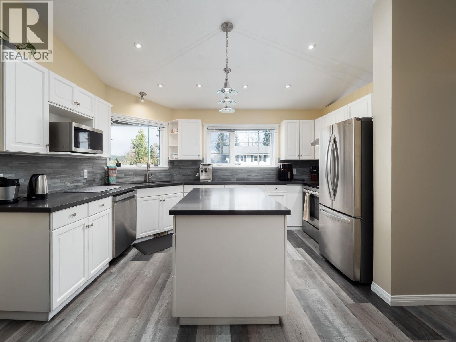 1585 Edmonton Street, Prince George, British Columbia  V2M 1X5 - Photo 5 - R3165891