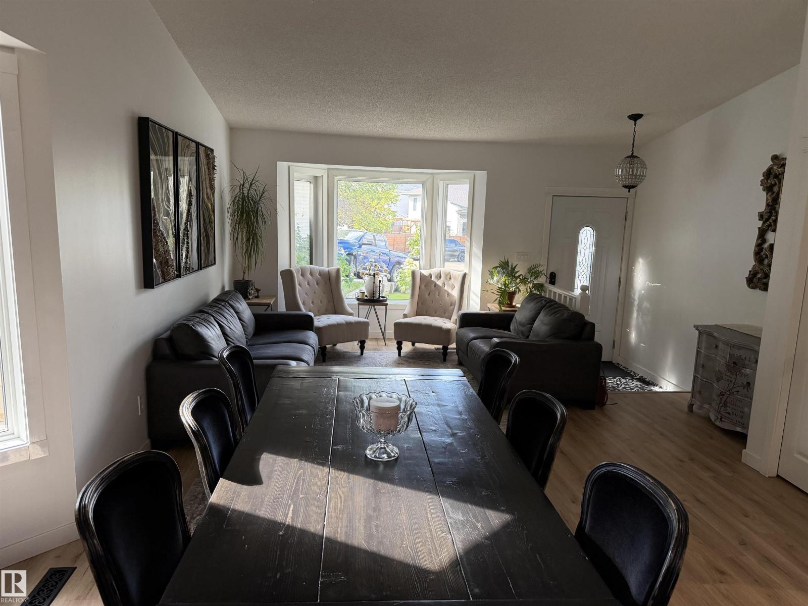 5 Chelsea Mr, Sherwood Park, Alberta  T8H 1E2 - Photo 5 - E4508853