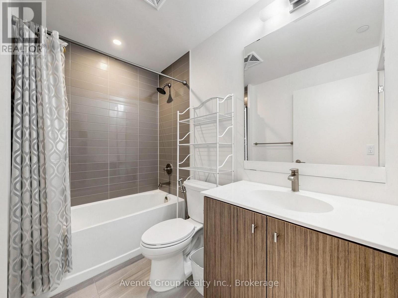 1210 - 15 Wellington Street S, Kitchener, Ontario  N2G 0E4 - Photo 25 - X13788826