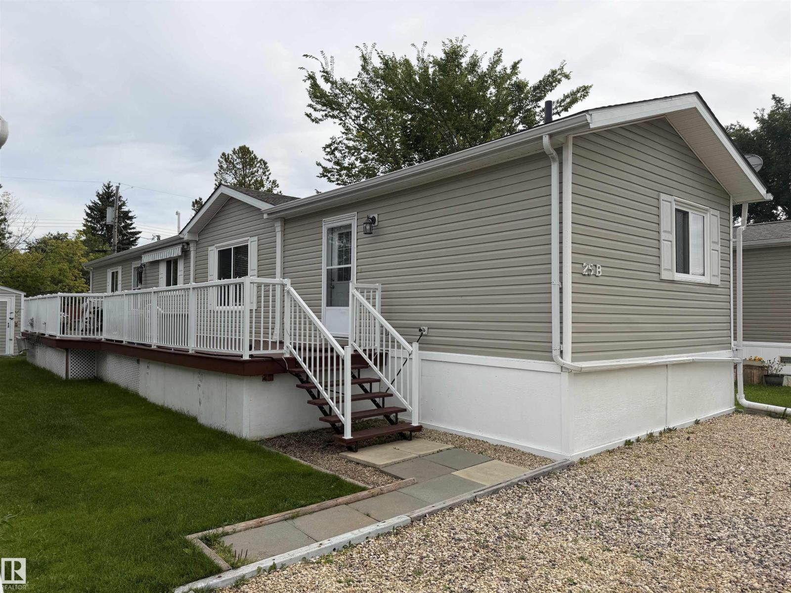 25B 4515 50 Avenue, barrhead, Alberta