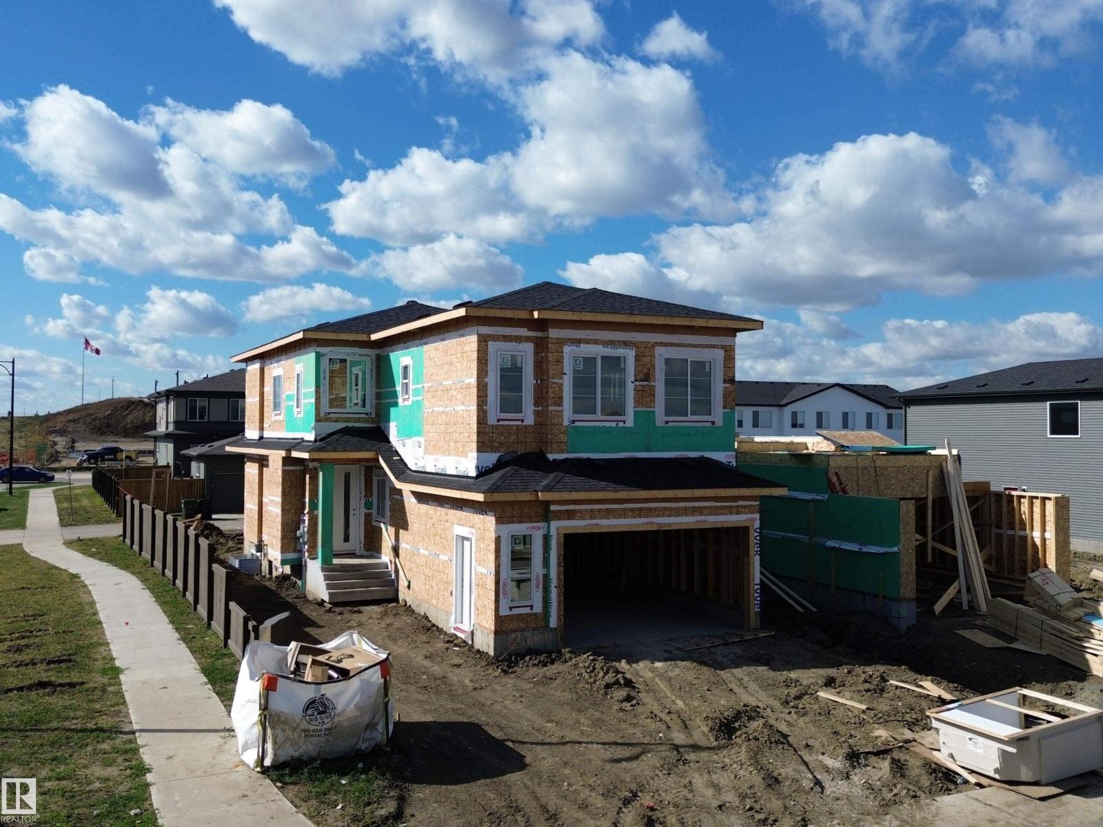 2 Cuddie DR, sherwood park, Alberta