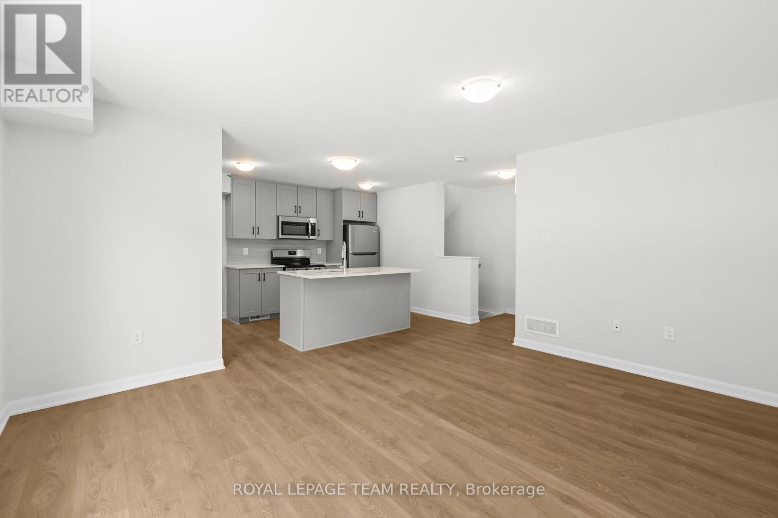 1108 Creekway Private, Ottawa, Ontario K2T 0S9 - Photo 4 - X13788920