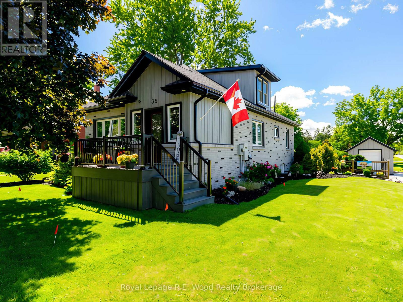 35 CHURCH STREET E, Norwich, Ontario