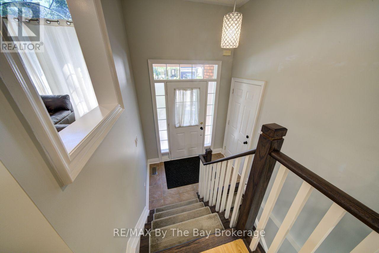 45 Rose Valley Way, Wasaga Beach, Ontario  L9Z 3C4 - Photo 6 - S13788850